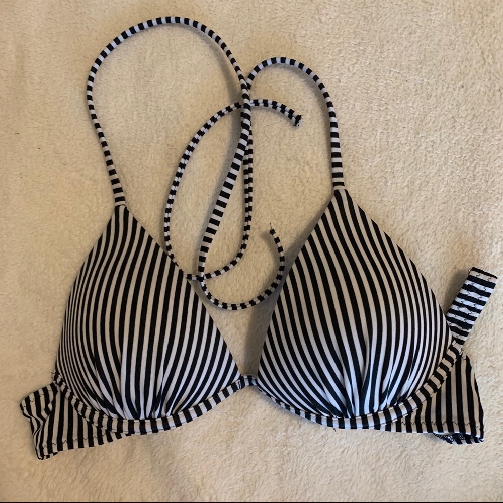 Striped Black and White Bikini Top Push up